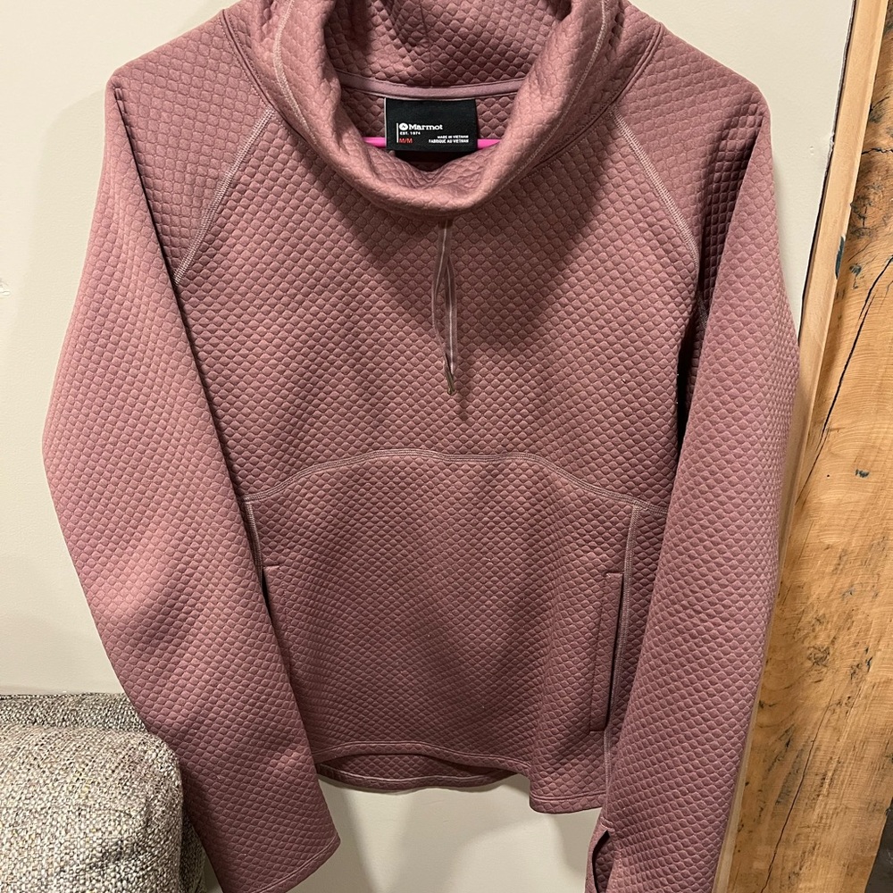 Marmot Quilted Pullover in Mauve